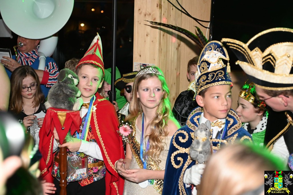 ../Images/Jeugddisco Middeleeuws Carnaval 047.jpg